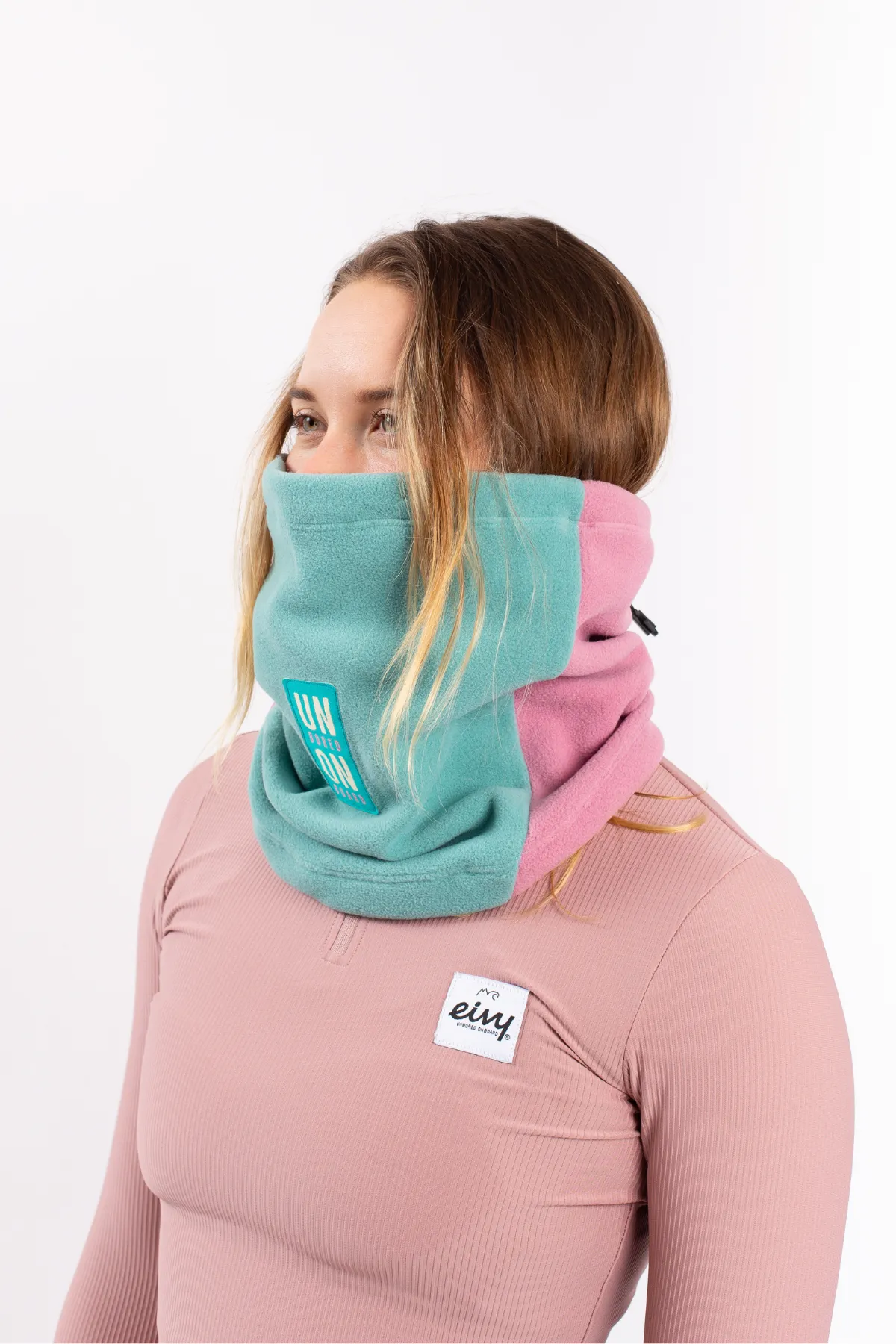 ADJUSTABLE FLEECE NECKWARMER