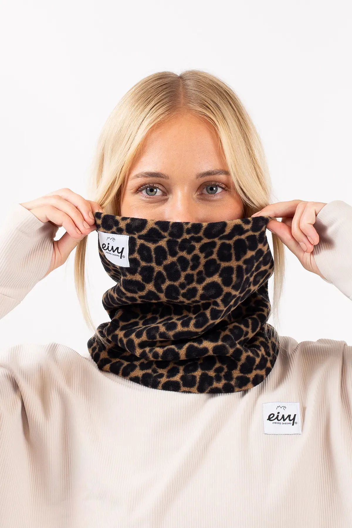 ADJUSTABLE FLEECE NECKWARMER