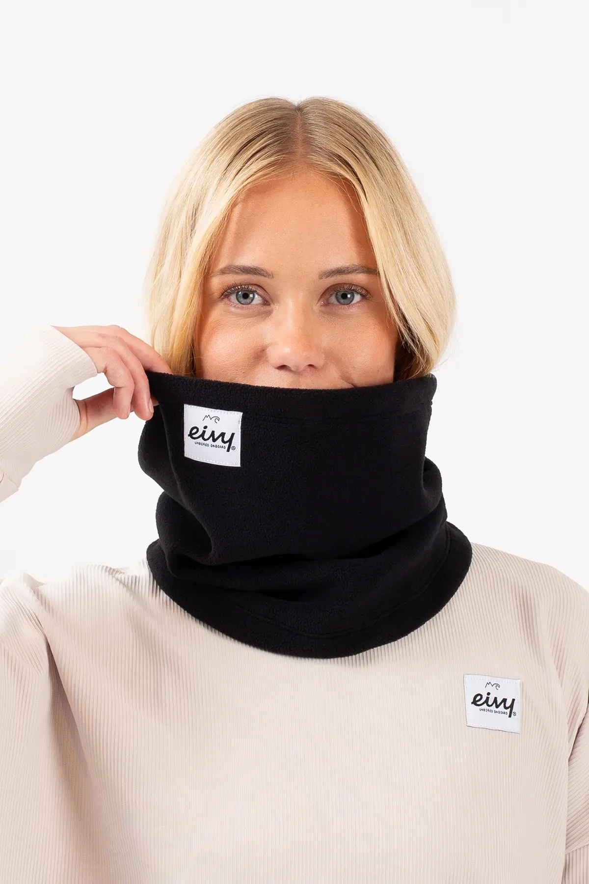 ADJUSTABLE FLEECE NECKWARMER