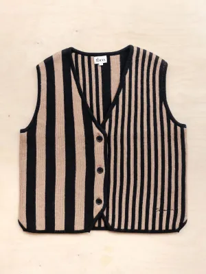 Merino wool vest in latte stripe